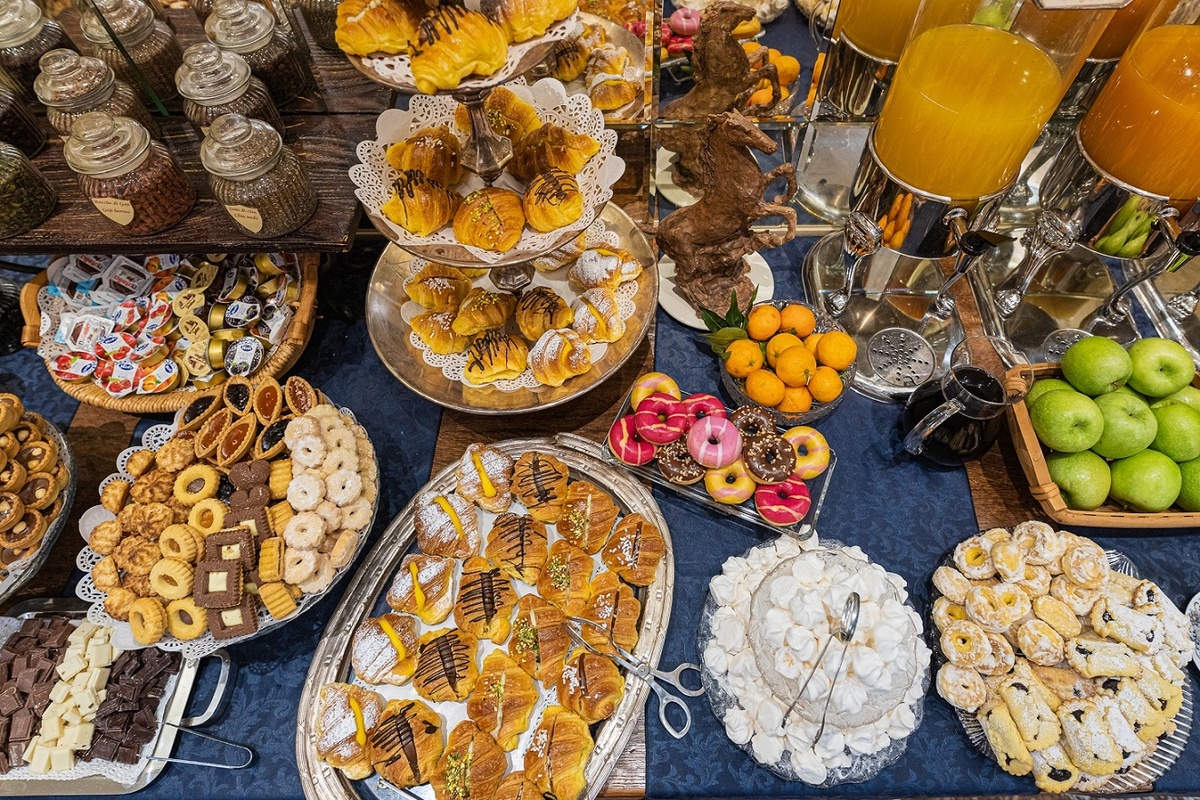   Art Hotel Commercianti болонье
